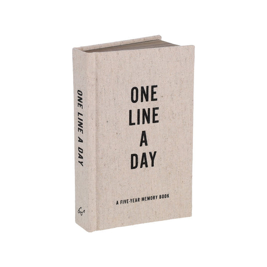 Canvas One Line a Day: A Five Year Memory Book